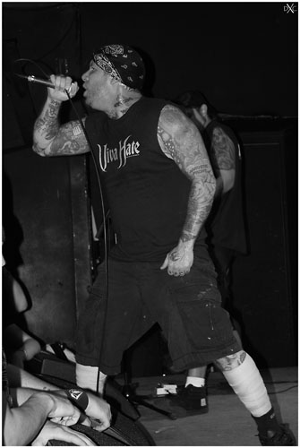 agnostic front (live Nevers 16_07_2008) 15